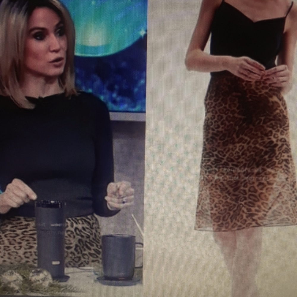 NILI LOTAN..SILK RELANA SKIRT..